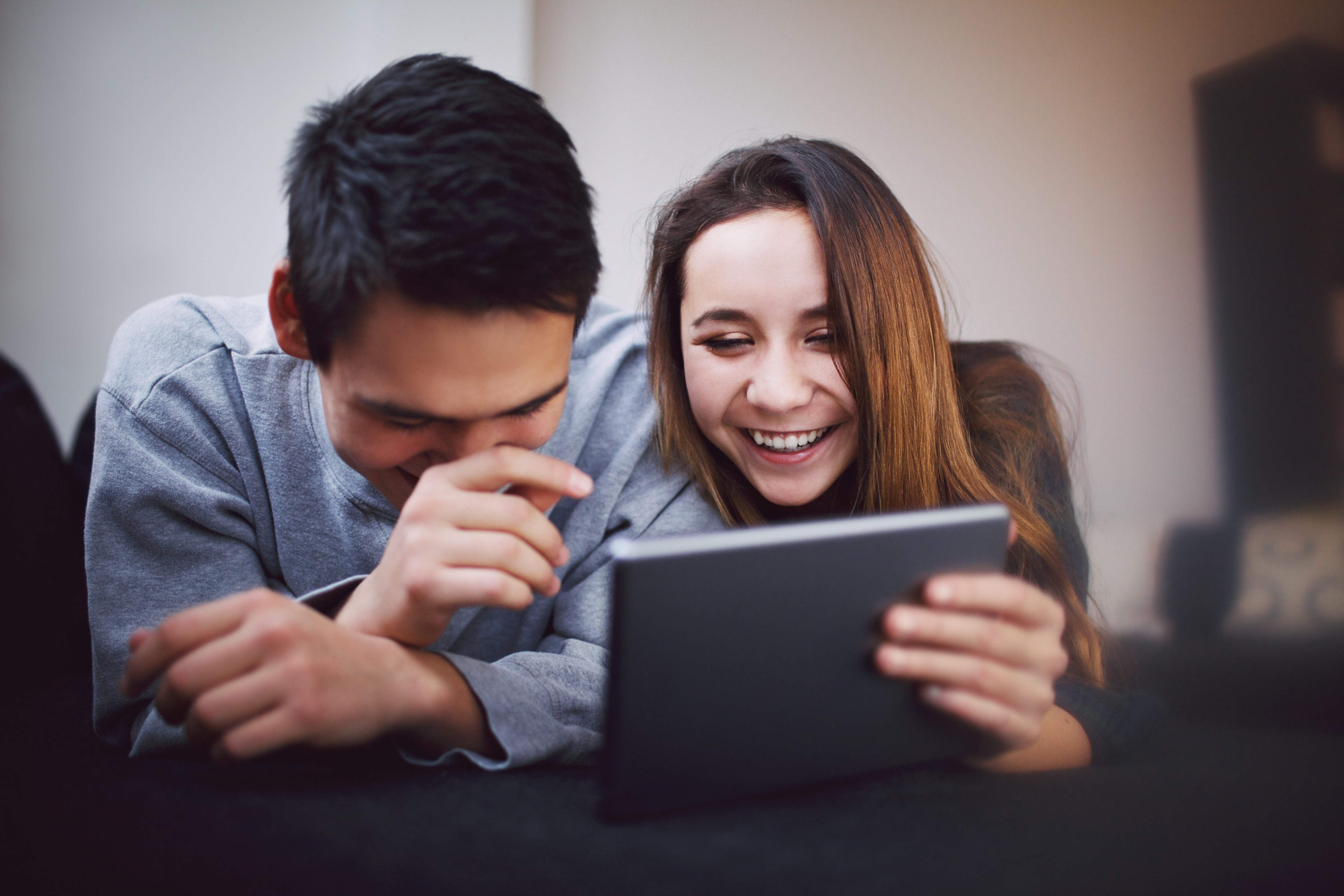 Cover image for  article: Three Consumer Attention Myths Holding Back Marketers